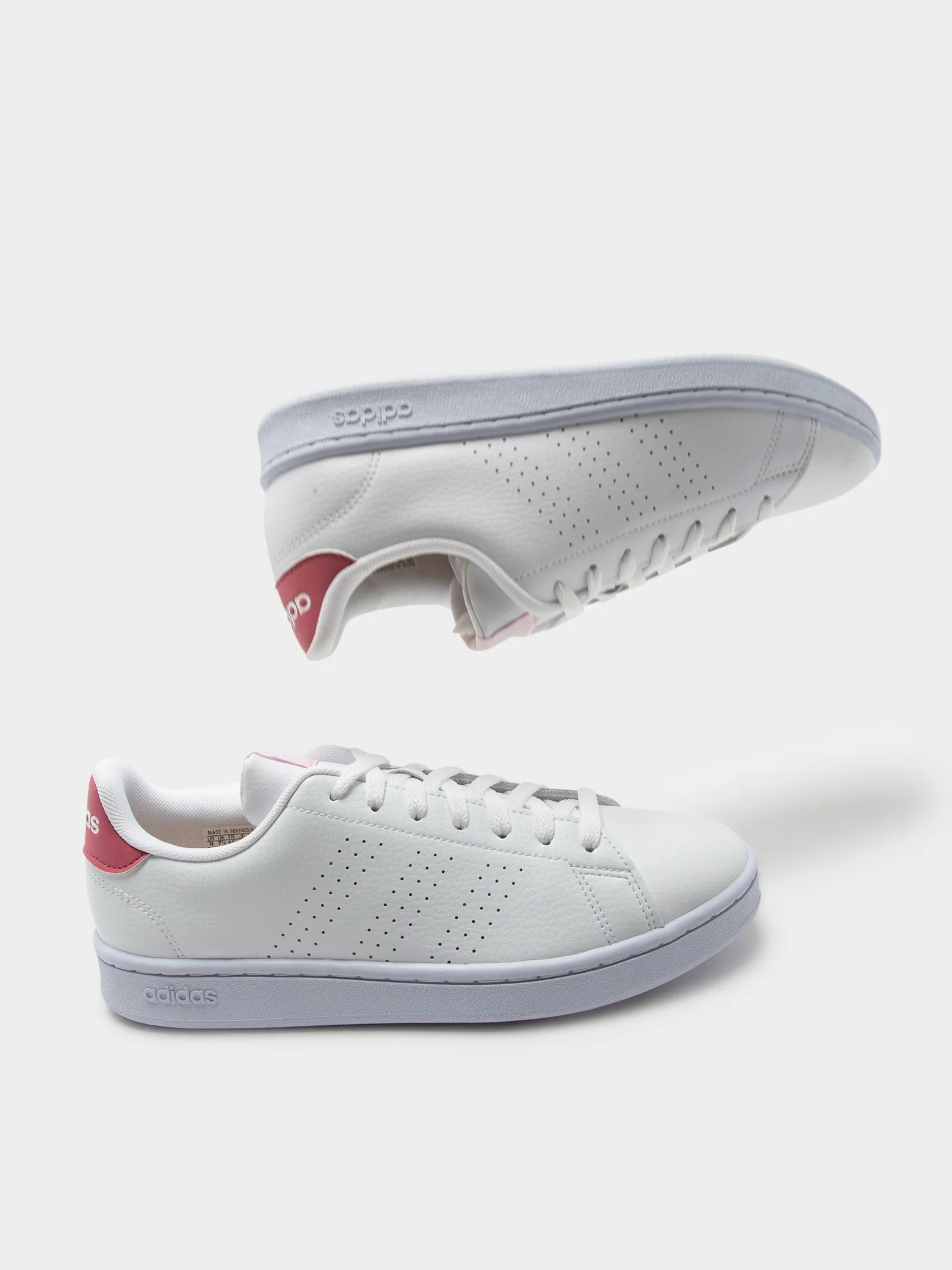 Womens Advantage Sneakers - Image 3